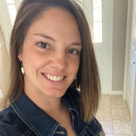 Creative And Engaging Nanny For Active, Curious Sisters