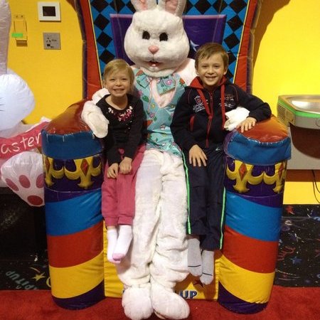 Sitter Needed For 4 Horses, 2 Dogs, 2 Cats In Loretto