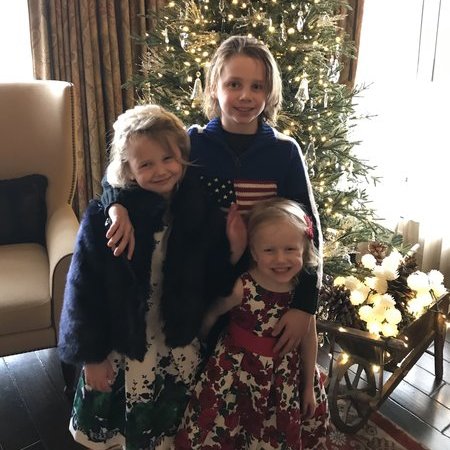 Looking For A Dependable House Keeper For Family Living In Lake Forest