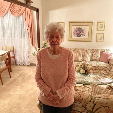 Looking For A Pet Sitter For 1 Cat In Eden