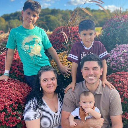 Full Time In-home Christian Nanny Needed For Baby All Day And For 2 Big Brothers After School!