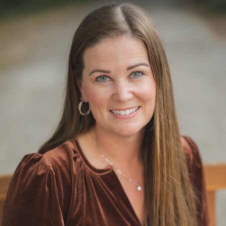 Experienced & Dependable Full Time Housekeeper For Family In Winter Park