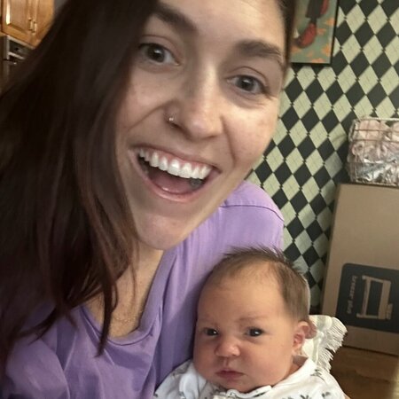 Part Time Nanny Needed For 1 Child In Overland Park.