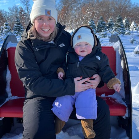 PART TIME Nanny/ SITTER Needed For 1 INFANT In Waterloo.