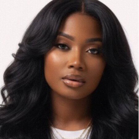 Single Mom Looking For An Extra Hand