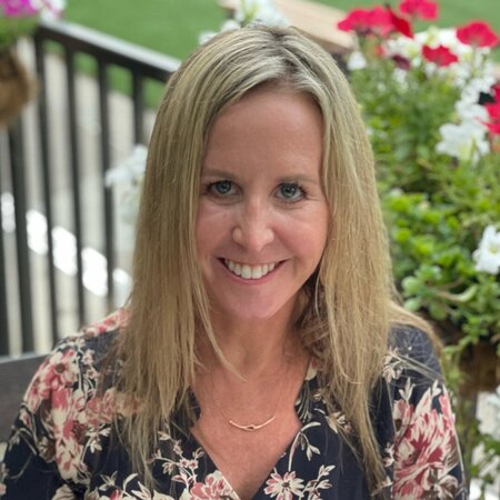 Part-Time House Manager / Family Assistant -- Riverside, MO