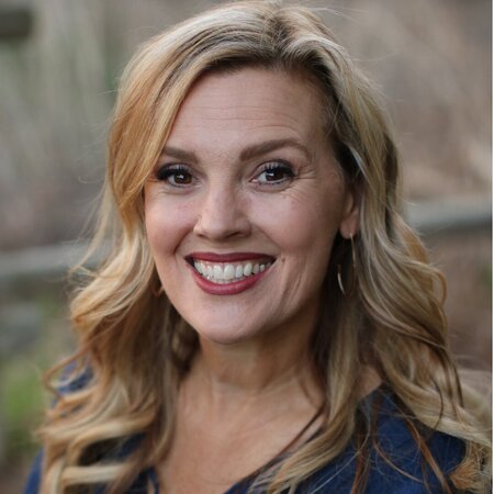 Looking For A English, Math, Science Tutor In Chino Hills.