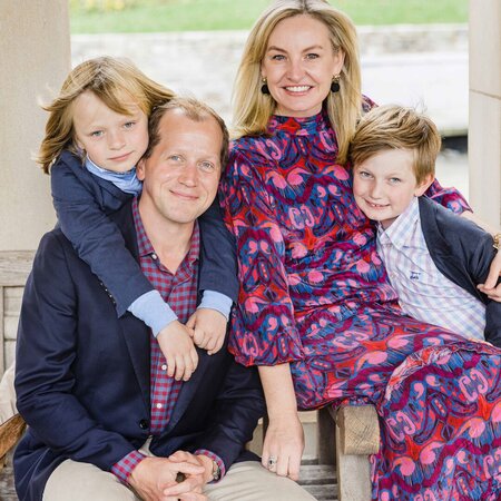 Looking For A Ride Home From School On Mondays And Wednesdays