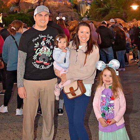 Nanny Needed For 2 Children In Auburn