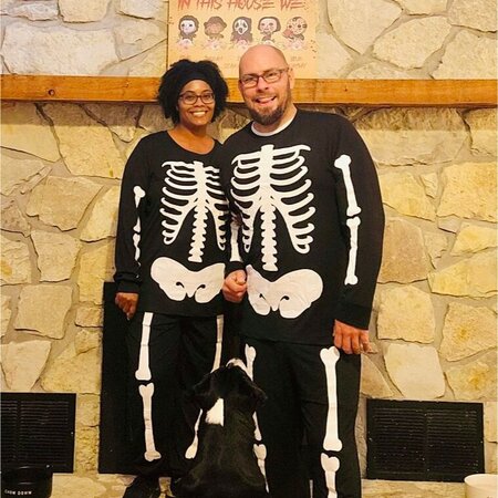 Generally Clean Home With 3 Very Sweet Pets Just Needs Floors And Surfaces Cleaned