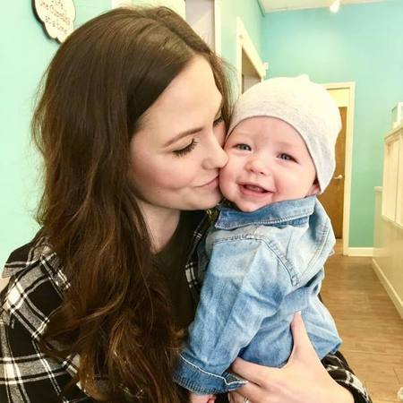 Babysitter Needed For 3 Children In Salado