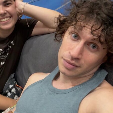 Injured Adult Looking For Help With Household Tasks