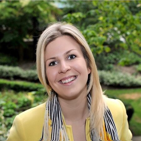 Full Time Nanny Needed In Mountain View Starting Jan 2026 (Infant Care)