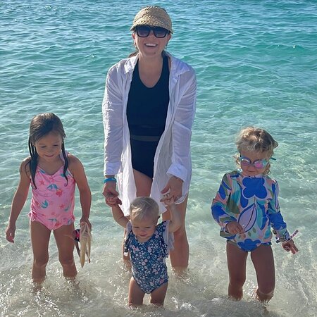 Nanny Needed For My Children In Buda.