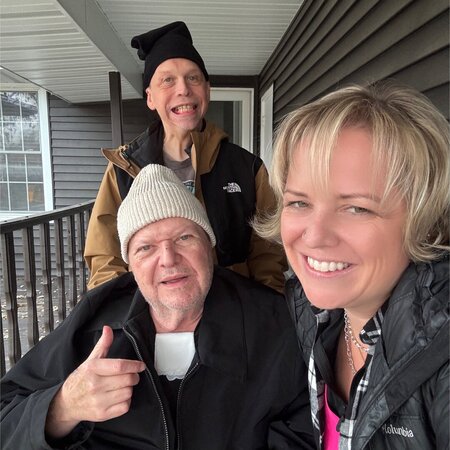 Seeking Kind, Reliable Caregivers - Flexible Hours (Great Home Environment)