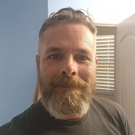 Looking For A Dependable House Cleaner For Family Living In Irvine.