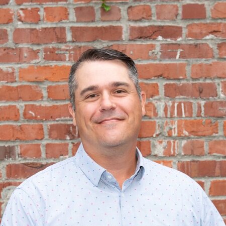 General 2/3x Weekly Housekeeping/laundry