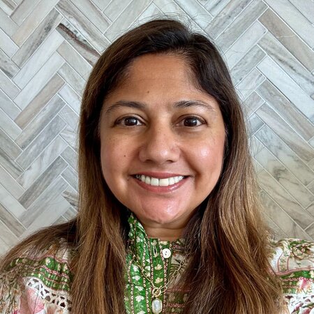 House Manager Needed In Bee Cave!