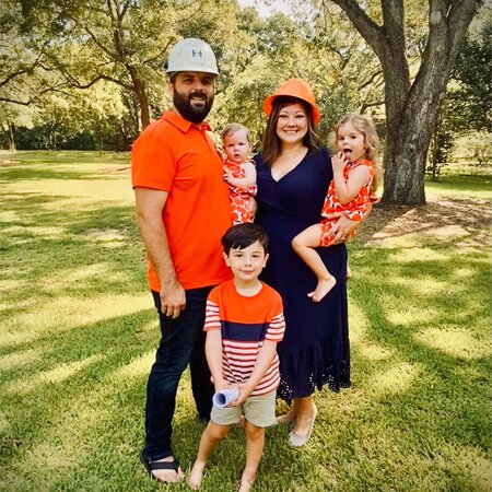 Housekeeper For Family In OS