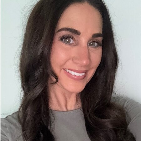 Looking For A FT Nanny In Canfield, Ohio