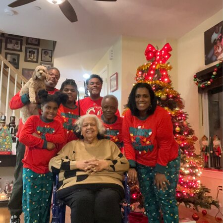 Hoping To Find A Patient Caring Individual To Assist With My 84 Y/o Handicap Mom In Her Linden Home.