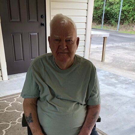 Seeking Full-time Senior Care Provider In Vidor