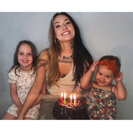 Weekend Babysitter Needed For Easygoing Family  6-Year-Old Child