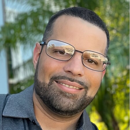 Looking For A Pet Sitter For 2 Dogs, 2 Cats In Bradenton