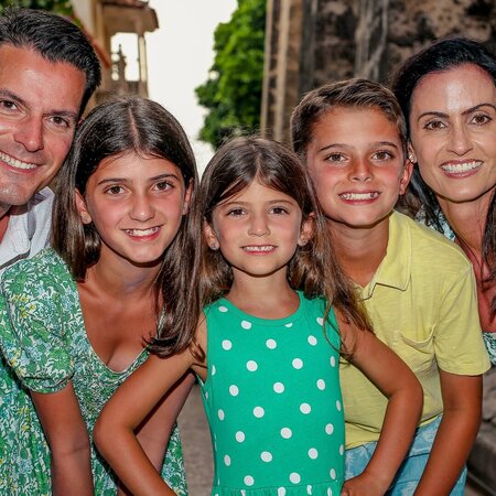 Babysitter/Driver  Needed For 3 Children In Upper Saddle River