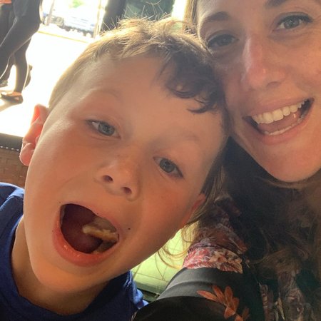 Babysitter Needed For 1 Child In Los Angeles Age 18 Months