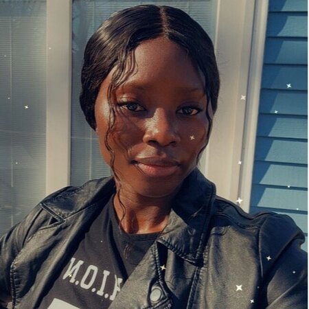 Annet F.