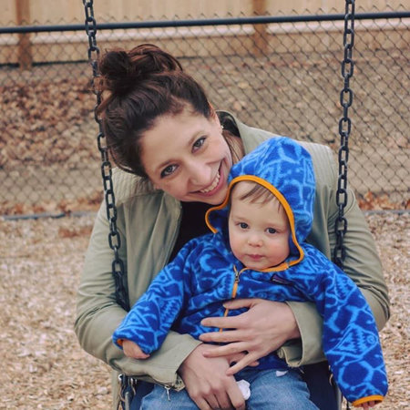 Sitter Needed For 1 Chicken In York