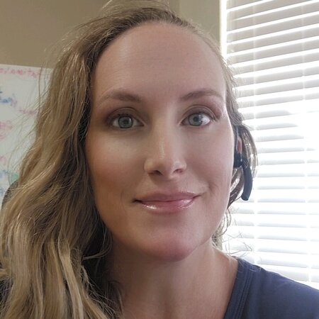 Looking For A Dependable House Cleaner For Family Living In North Padre