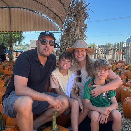 Nanny Needed For 2 Children In Los Angeles