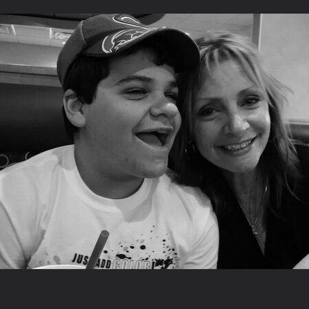 Nanny Needed For 1 Child In Elkhorn.