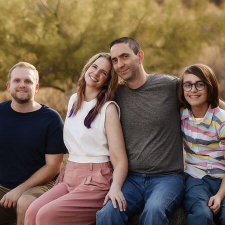 Looking For A Dependable House Cleaner For Family Living In Peoria.