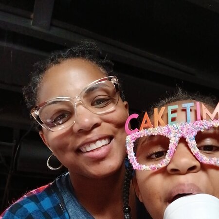 Caregiver
 Needed For 2 Children In Detroit.