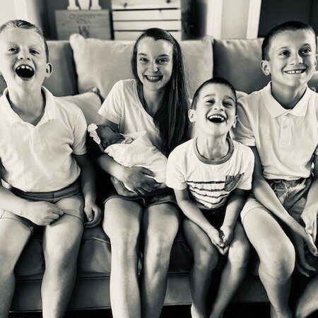 Nanny Needed For 1 Child In Dexter.