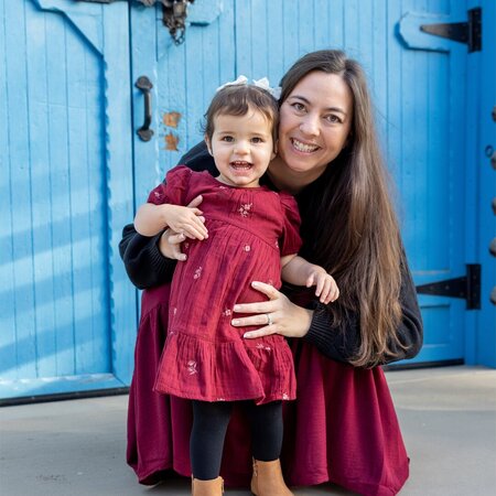Looking For A Loving And FLEXIBLE Nanny In La Costa