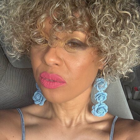 Nanny Needed For Child Transportation In Powder Springs.