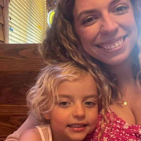 Seeking A Reliable Nanny For Twin Girls (Part-Time With Set Recurring Hours)