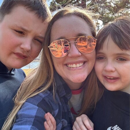Part Time Nanny 2pm-5pm M-F,  Including Pick Up And Light House Keeping. 1-2 Special Needs Kids.