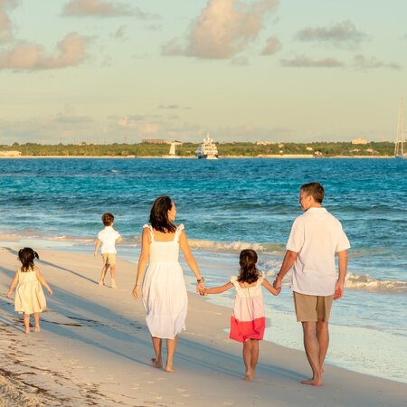 Full-Time Nanny / Family Assistant / UES, NYC