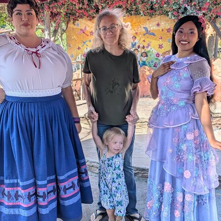 Nanny Needed For 1 Child In Norco.