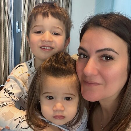 Looking For A Very Organized Housekeeper For Family Living In Charlotte.