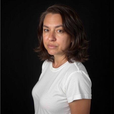 Toni R.