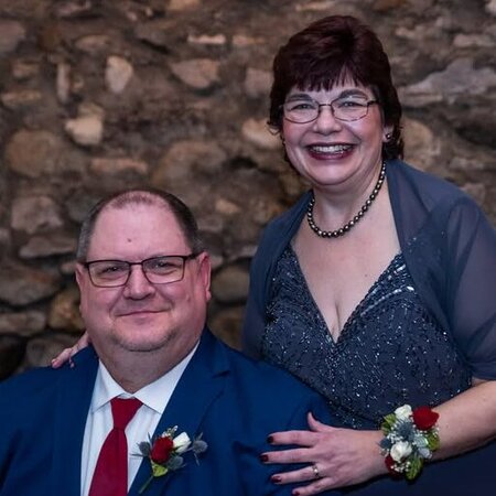 Looking For A Dependable House Cleaner For Family Living In Twin Lake