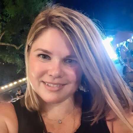 Nanny Needed For My Children In Mobile.