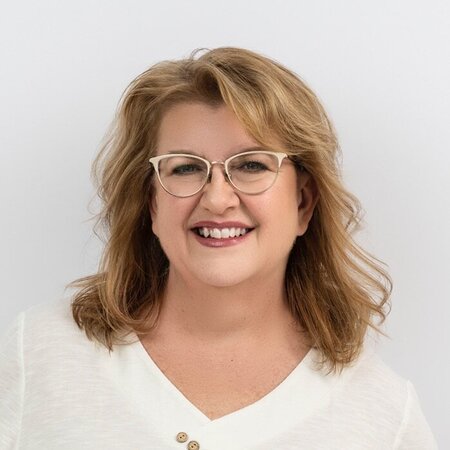Laurie K.