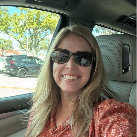 Weekly Housekeeping Specialist